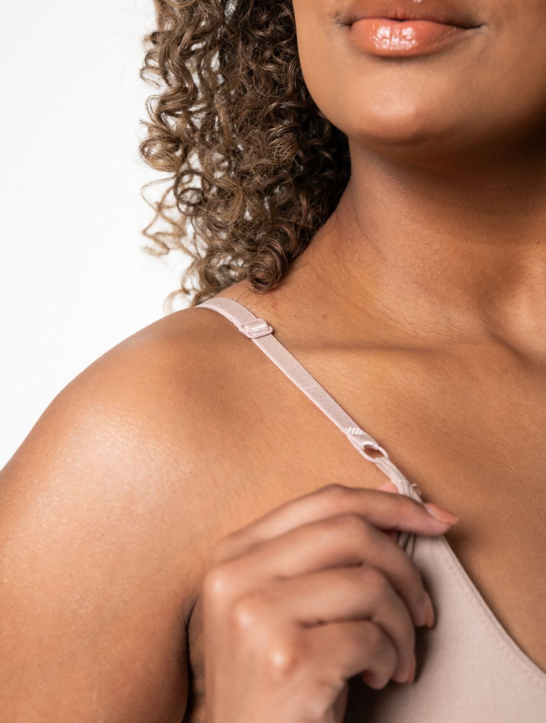 Body modellante contenitivo