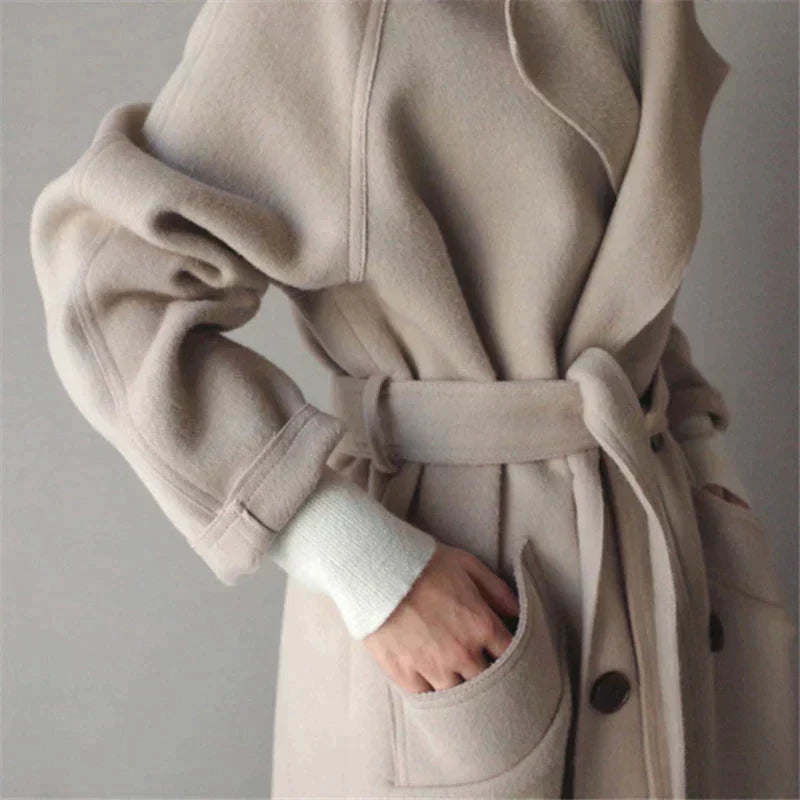 Luxora | Trench di lusso in lana