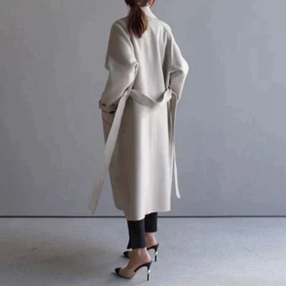 Luxora | Trench di lusso in lana